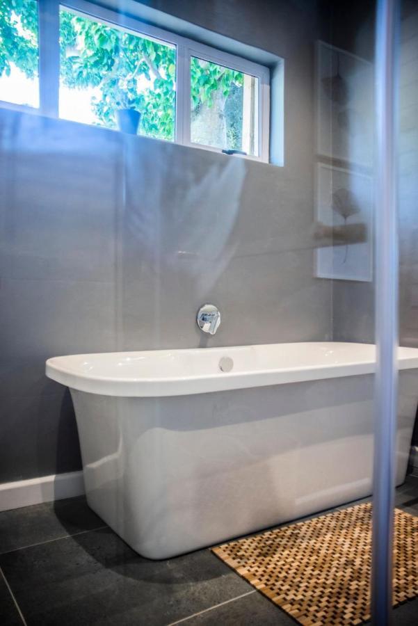Seven On Flora- Hot Tub, Modern With Amazing Outside Area Villa Hermanus Exteriör bild