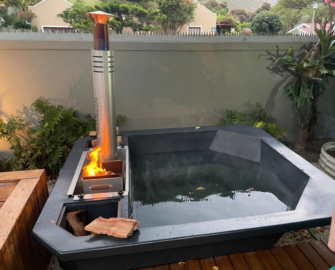 Seven On Flora- Hot Tub, Modern With Amazing Outside Area Villa Hermanus Exteriör bild